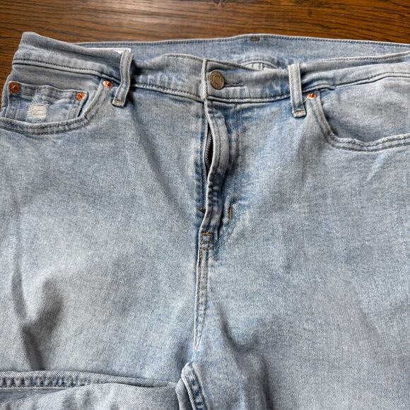 GAP Vintage Slim Mid Rise 32 14R Light Wash Distressed Classic Casual Edgy - Picture 3 of 7